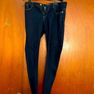 Miss Tina jeans never worn